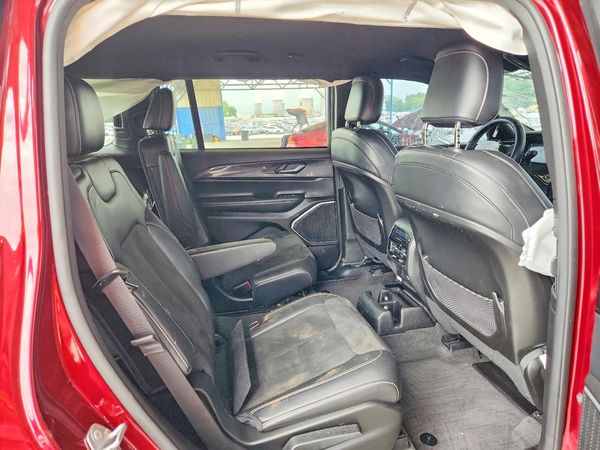 2021 JEEP GRAND CHEROKEE Laredo
