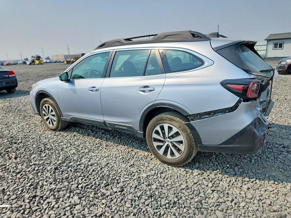 2022 SUBARU OUTBACK Base