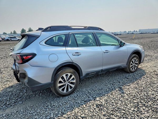 2022 SUBARU OUTBACK Base