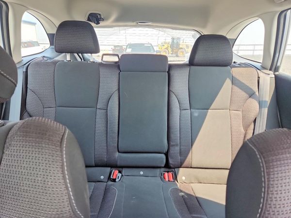 2022 SUBARU OUTBACK Base