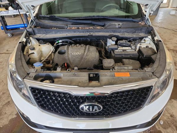 2015 KIA SPORTAGE GL - Middle-low