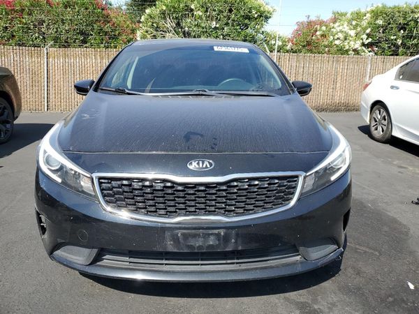 2017 KIA FORTE