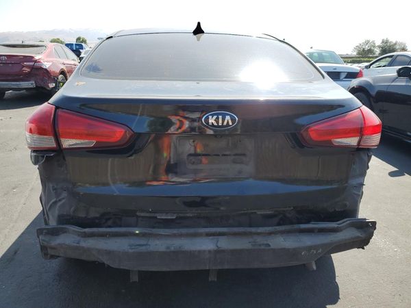 2017 KIA FORTE