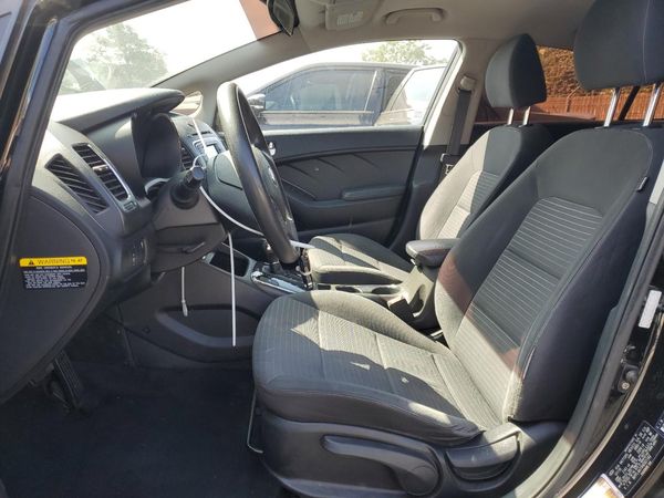 2017 KIA FORTE