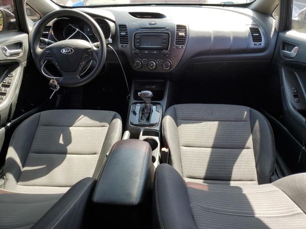 2017 KIA FORTE
