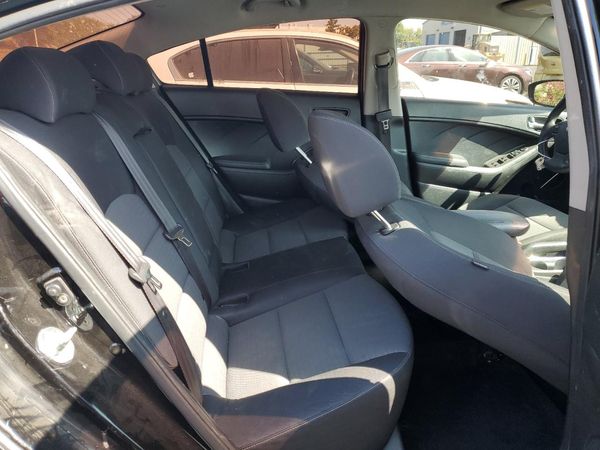 2017 KIA FORTE