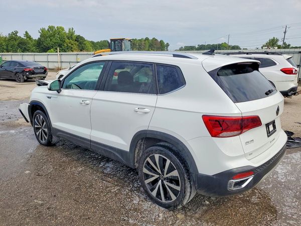 2024 VOLKSWAGEN TAOS SE
