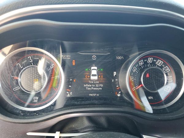 2015 DODGE CHALLENGER