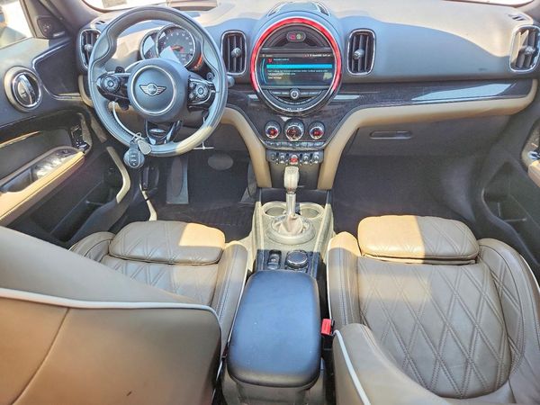 2019 MINI COOPER