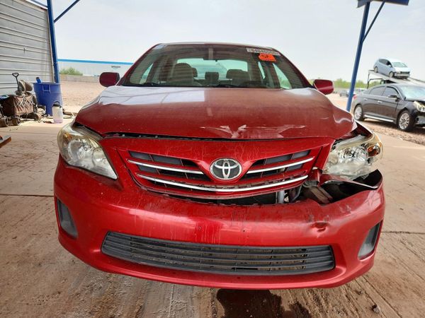 2013 TOYOTA COROLLA