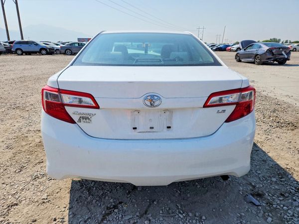 2013 TOYOTA CAMRY
