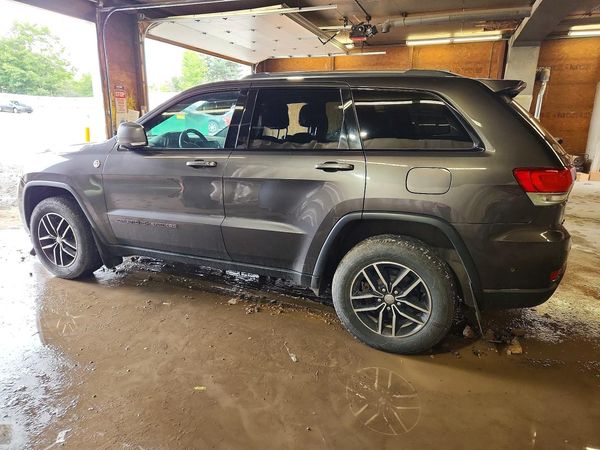 2017 JEEP GRAND CHEROKEE Trailhawk