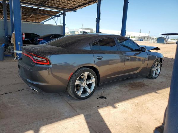 2017 DODGE CHARGER SXT
