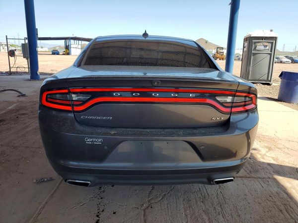 2017 DODGE CHARGER SXT