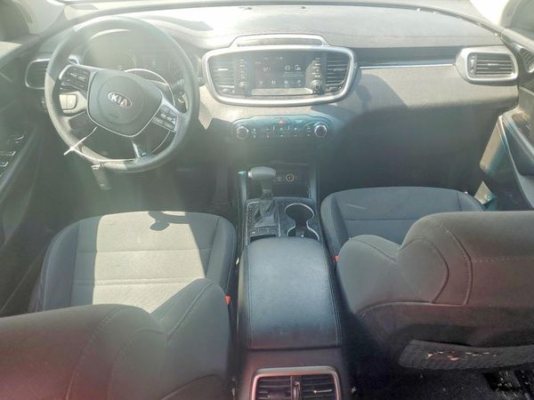 2019 KIA SORENTO L, LX, S