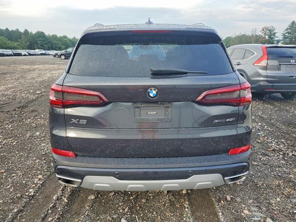 2021 BMW X5