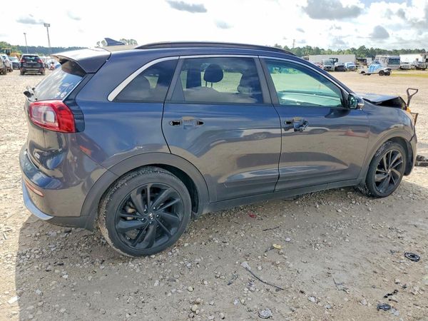 2018 KIA NIRO