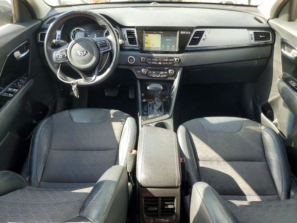 2018 KIA NIRO