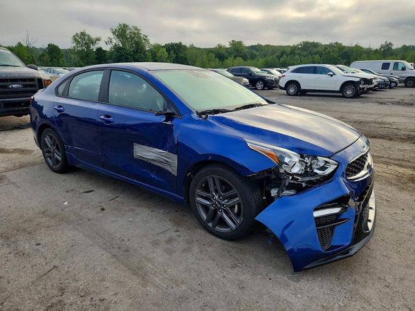 2021 KIA FORTE GT Line
