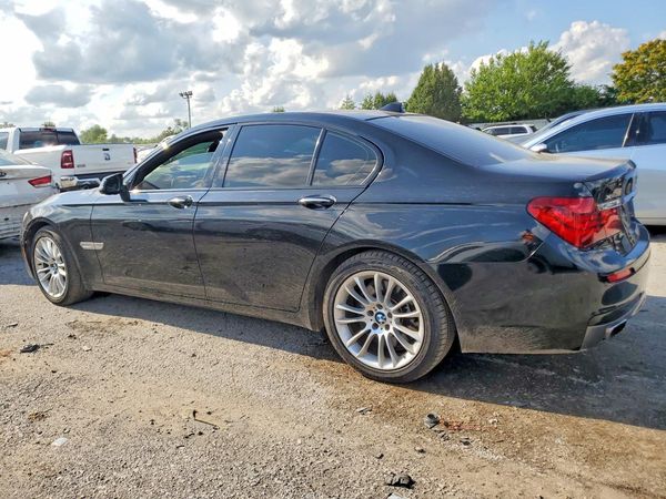 2014 BMW 750