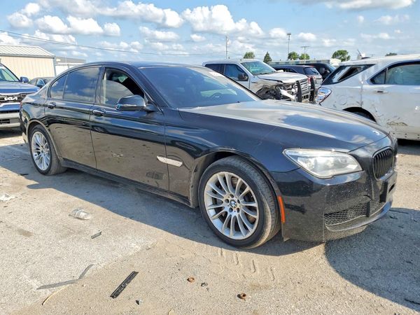 2014 BMW 750