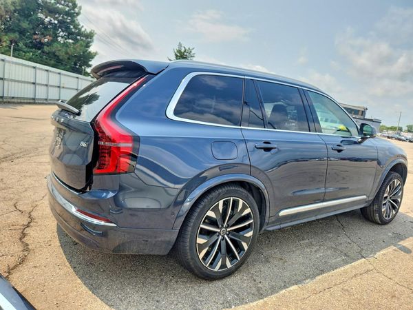 2026 VOLVO XC90 Ultra Bright