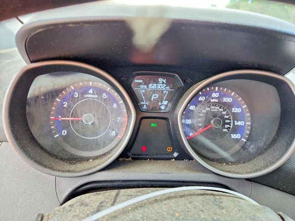 2012 HYUNDAI ELANTRA GLS(Middle grade)