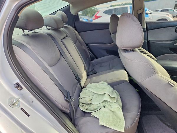 2012 HYUNDAI ELANTRA GLS(Middle grade)