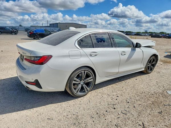 2022 BMW 330I