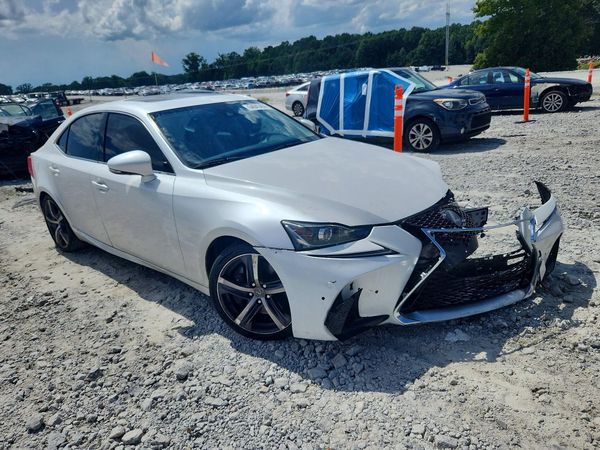 2017 LEXUS IS 200t