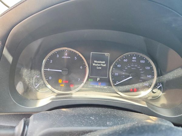 2017 LEXUS IS 200t