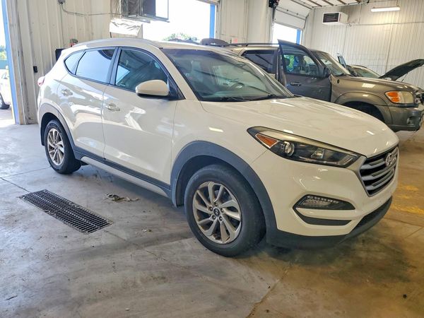 2017 HYUNDAI TUCSON