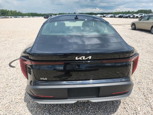 2024 KIA K4