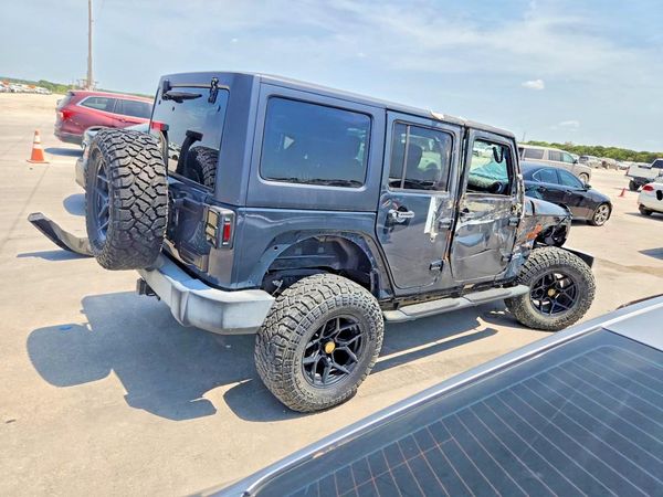 2017 JEEP WRANGLER UNLIMITED SPORT 4X4