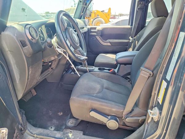 2017 JEEP WRANGLER UNLIMITED SPORT 4X4
