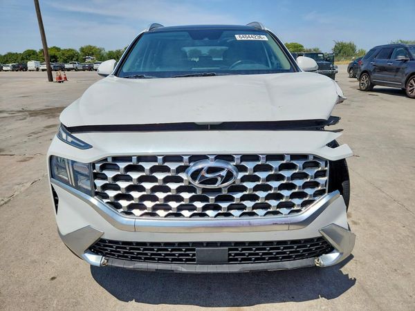 2022 HYUNDAI SANTA FE SEL w/ Premium Pkg