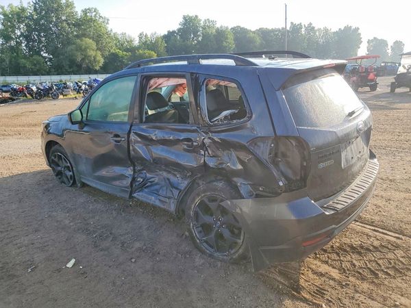 2018 SUBARU FORESTER Premium+ES