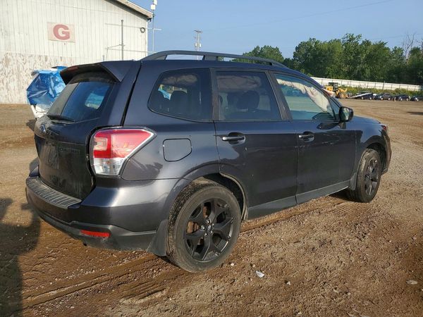 2018 SUBARU FORESTER Premium+ES
