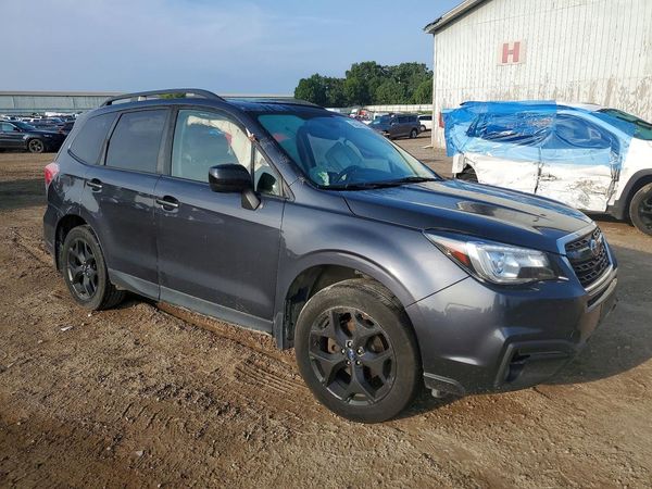 2018 SUBARU FORESTER Premium+ES