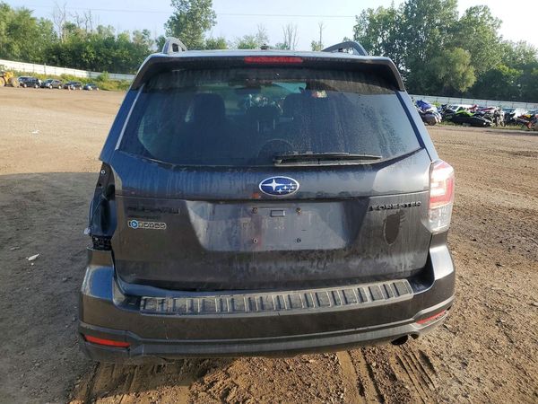 2018 SUBARU FORESTER Premium+ES