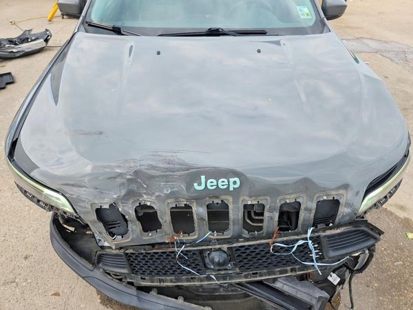 2021 JEEP CHEROKEE LATITUDE PLUS FWD