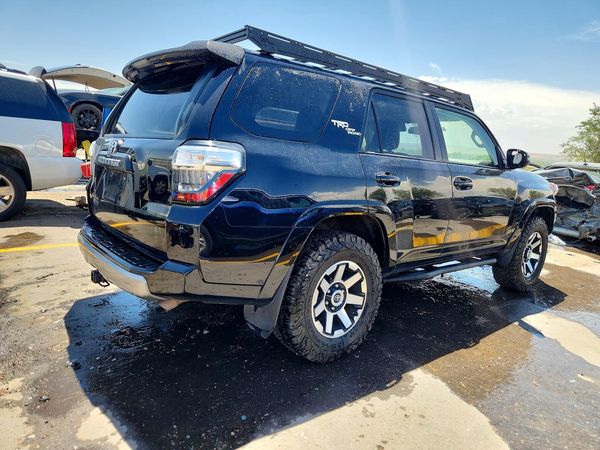 2021 TOYOTA 4RUNNER TRD offroad Prem