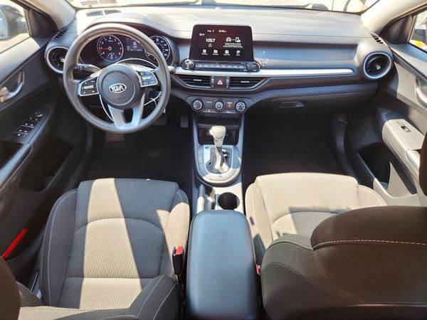 2021 KIA FORTE FE, LXS