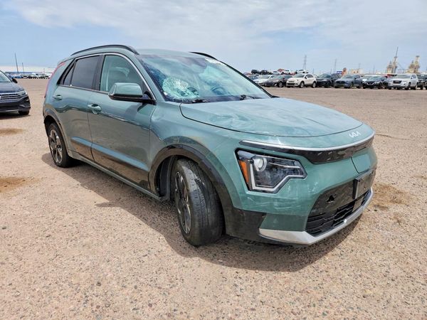 2024 KIA NIRO Wind