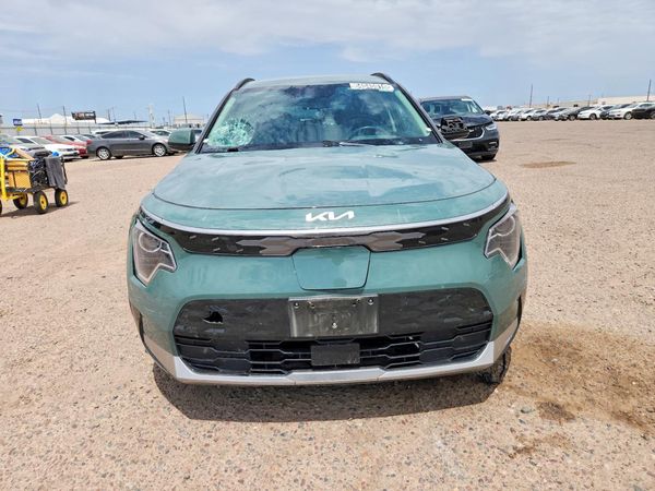 2024 KIA NIRO Wind