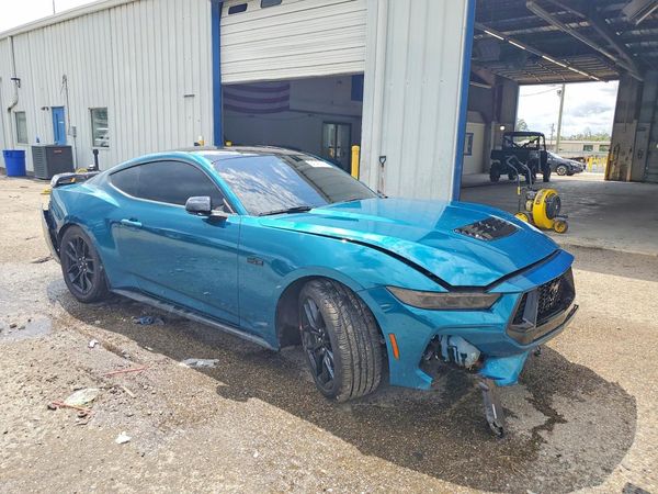 2026 FORD MUSTANG