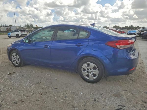 2017 KIA FORTE LX Base