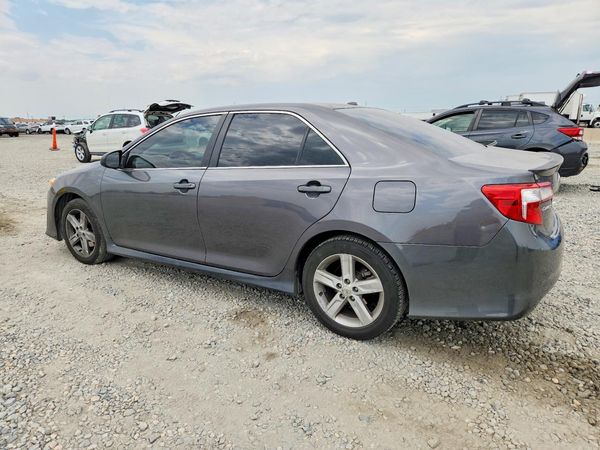 2013 TOYOTA CAMRY
