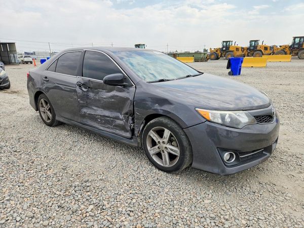 2013 TOYOTA CAMRY