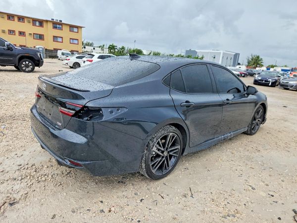 2026 TOYOTA CAMRY